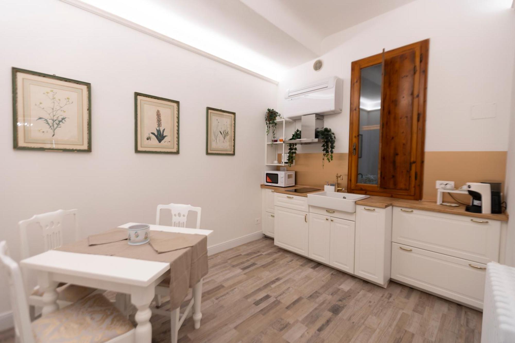 Lc41 Suites Флоренция Экстерьер фото