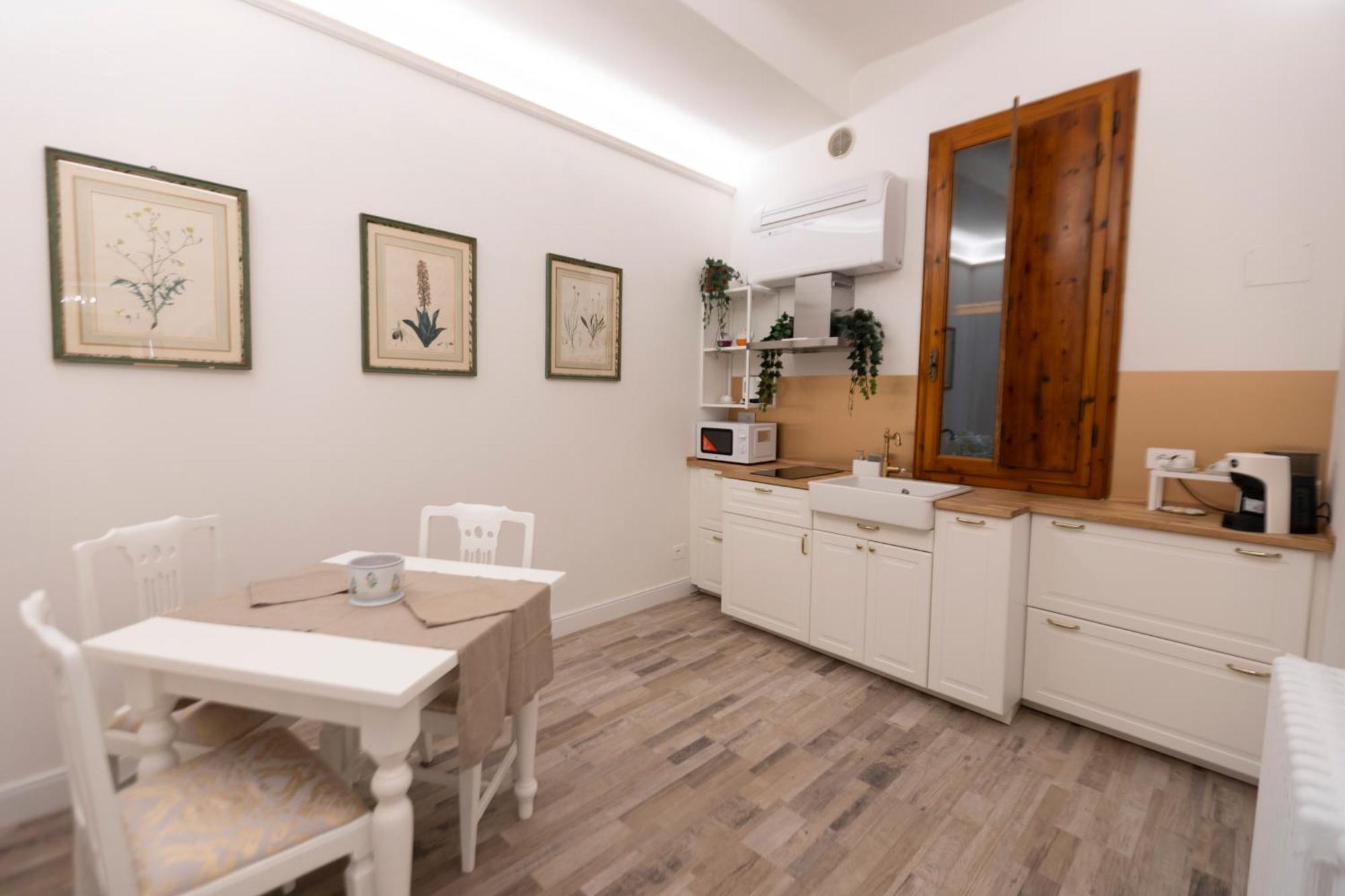 Lc41 Suites Флоренция Экстерьер фото